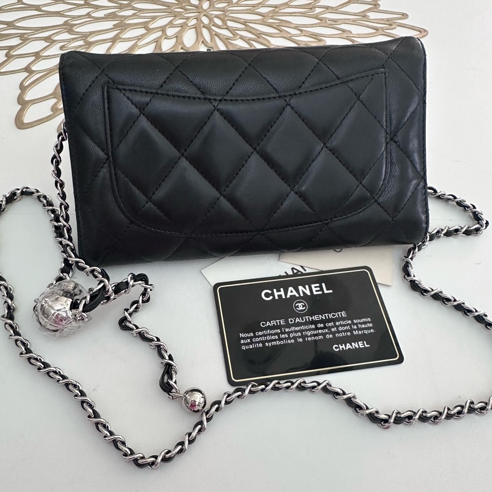 CHANEL Gusset Classic Flap Wallet - Picture 11 of 12